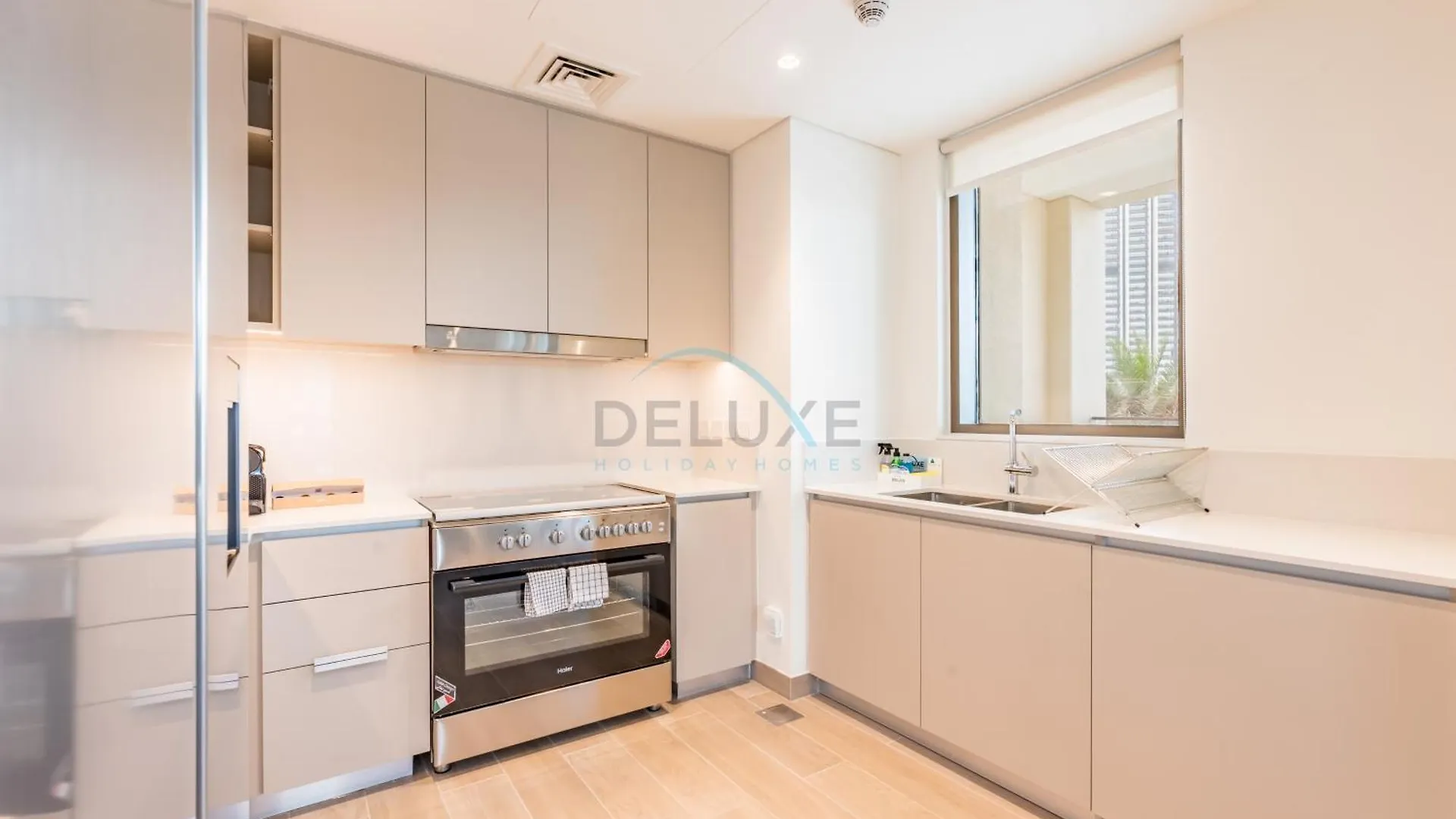 3 Bed Plus Maid'S Room Near Festival City Mall, Mins From Downtown Dubai, Rosewater At Creek Beach Building 2, Creek Beach By Deluxe Holiday Homes 0*, Dubai United Arab Emirates