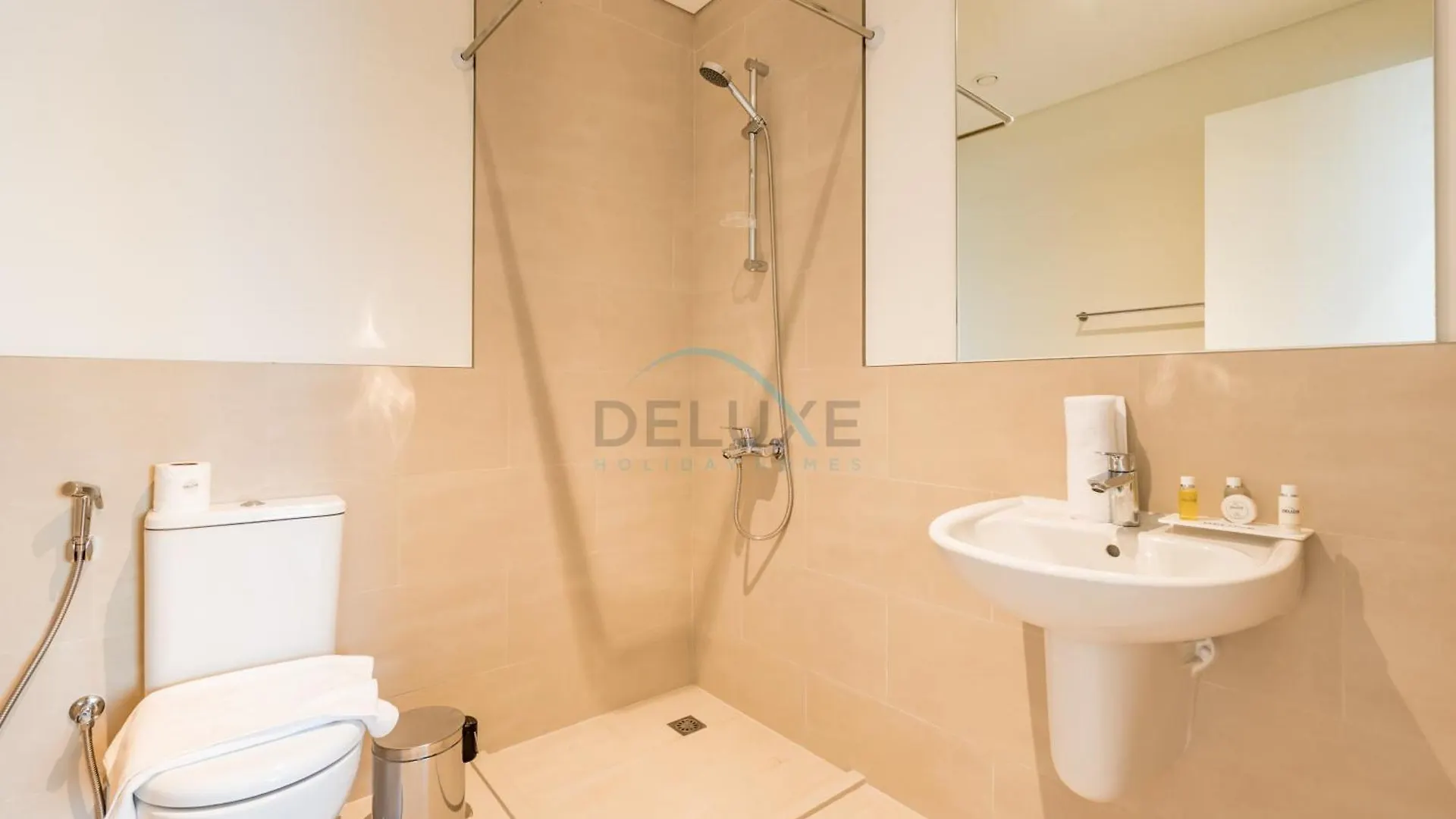 Apartment 3 Bed Plus Maid'S Room Near Festival City Mall, Mins From Downtown Dubai, Rosewater At Creek Beach Building 2, Creek Beach By Deluxe Holiday Homes